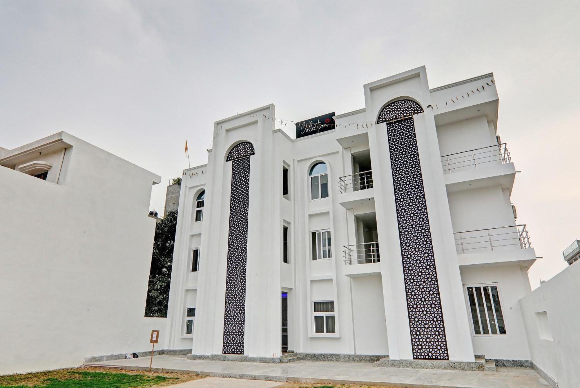 Super Collection O Yamuna Palace Near Gomti Riverfront Park Hasanganj Εξωτερικό φωτογραφία